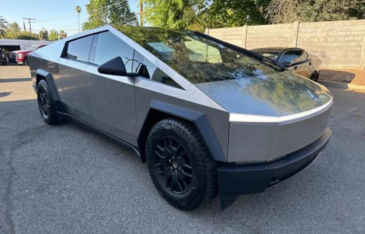 Tesla з США 2026 самостійно чи під ключ — DayDrive